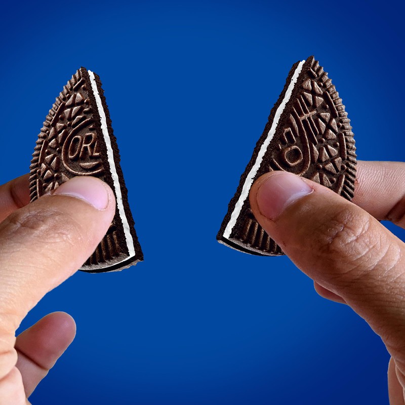 OREO Thins Chocolate Sandwich Cookies, 9.21 oz