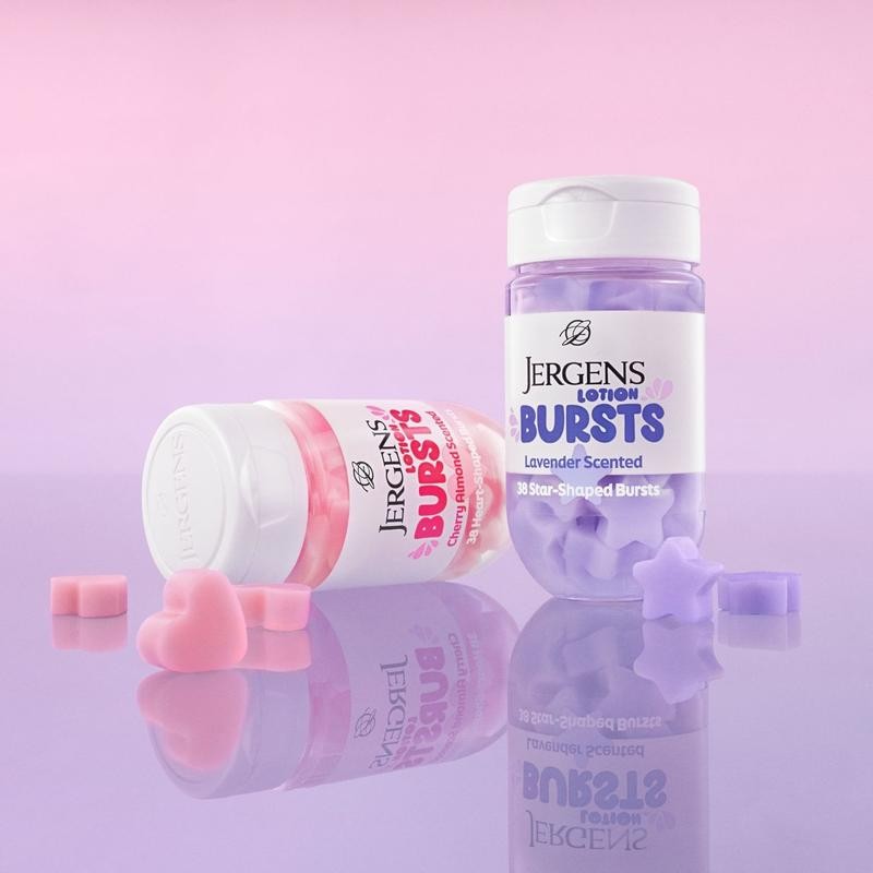 Jergens Lotion Bursts:_Cherry Almond Scented Hearts_3-Pack
