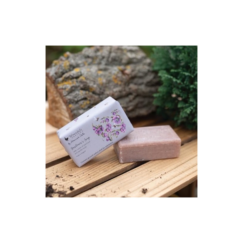 Wrendale Designs by Hannah Dale Patchouli & Vanilla Musk Gardening