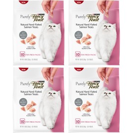 Fancy Feast Cat Treats - Natural Hand-Flaked Salmon Treats - 10 Count Treats Per Pouch - Pack of 4 Pouches