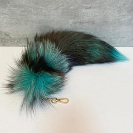 Fluffy Fur Wolf Tail Keychain Black Red Purple Fox Tail Key Chain Cosplay Toy Costume Keyring for Women Girls (Green)