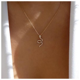 Allereya Punk Layered Snake Necklace Choker Gold Curb Chain Necklace Vintage Snake Pendant Necklace Chunky Cuban Link Chain Necklace Jewellery for Women and Girls, Metal