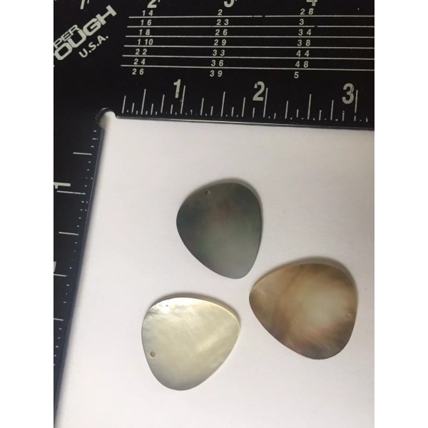 Unbranded/Generic 3 pcs shell Grinding Guitar Picks Acoustic Electric Plectrums