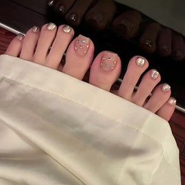 BSLVWG Pure Color False Toe Nails Short Glitter Metal Fake Toenail Full Cover Artificial Foot Nail Tips for Women and Girls(24Pcs) (20)