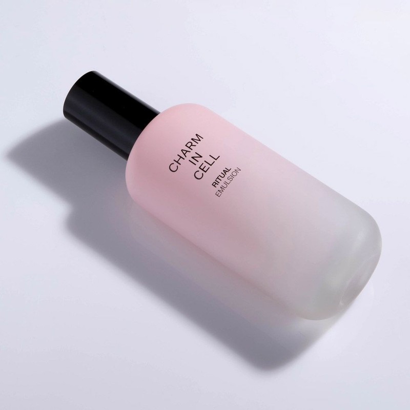 Charmzone Korean Beauty Product 110ML for daily use and gifting,