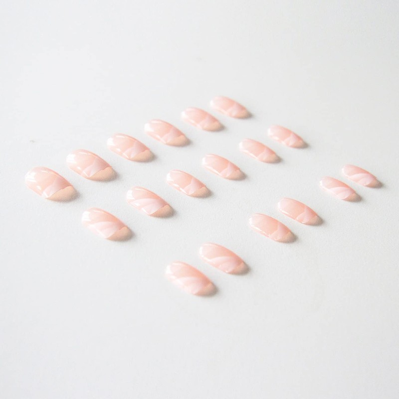 Clataly 24 Pieces Short Rose Gradient False Nails Square Shiny