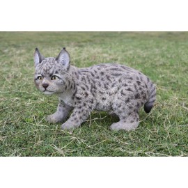Hi-Line Gift Ltd. Lynx Kitten Garden Statue Garden/Home Decoration Large Wild Animal