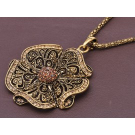 Alilang Exquisite Topaz Rhinestone Clustered Antique Style Flower Golden Chain Necklace