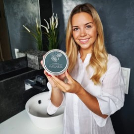 KK Room Fragrance from a Tin, Fragrance Gel, Made in Germany, 1 x Wellness Fragrance Tin 70 g, Attractive Gift Set, Packed in Jute Bag