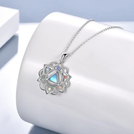 DAYLINLOVE Lotus Blume 7 Chakra Halskette 925 Sterling Silber Yoga Lotus Anhänger Chakra Halsketten für Frauen Balance