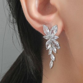 Clip on Earrings for Women Cubic Zirconia Bridal Dangle Drop Earrings Non Pierced Earrings for Women Jewelry Gifts Wedding Party