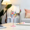 NymphFable Bunte Weingläser Wildblumen Personalisiertes Handgemalt Weinglas Geburtstagsgeschenk für Frauen