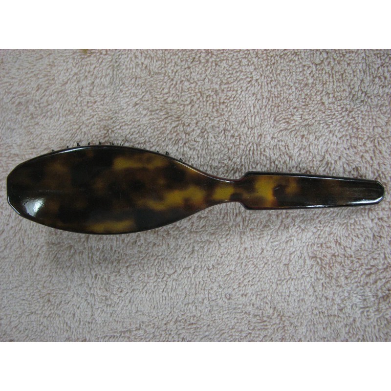 Spilo Monsieur Marc 7 row purse size cushion brush, simulated