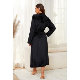EK4YDNDS Womens Long Hooded Fleece Robe, Soft Warm Spa Bathrobe for Cozy Lightweight Loungewear(Black, S/M)