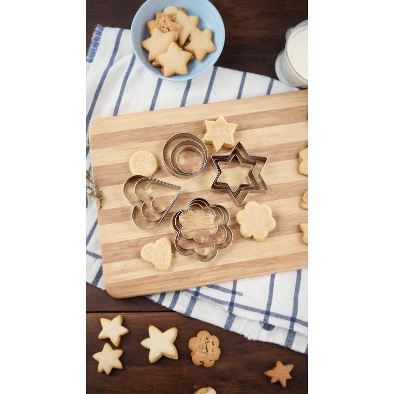 Honwor Stainless Steel Cookie Cutter Set - Round, Heart, Flower,