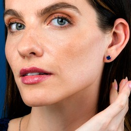 Namana 925 Silver Sapphire Blue Earrings for Women and Teen Girls, Simple Silver Earrings for Women with 6 mm Round Blue Stones, Dainty Silver Sapphire Blue Stud Earrings for Women