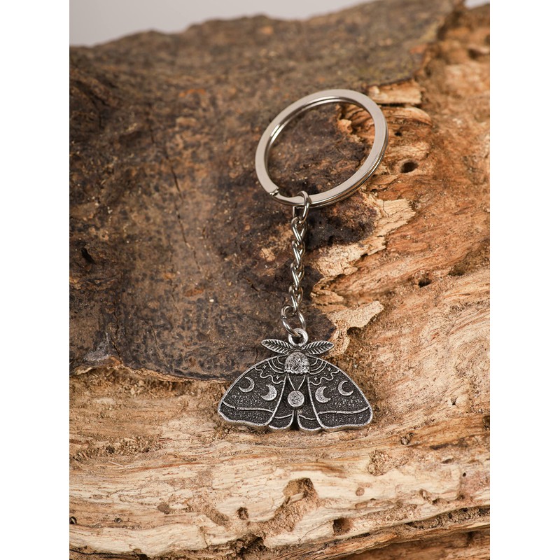 HAQUIL Witchy Moon Cycle Keychain, Retro Skull Moth Key Ring