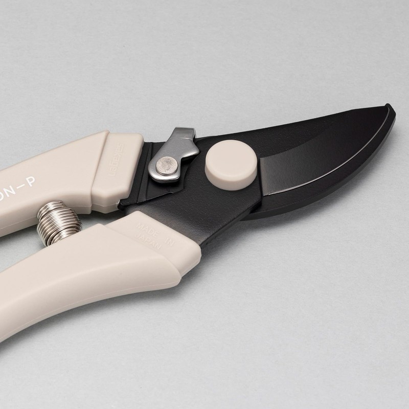 Sakagen 66145 Pruning Shears, Hand Created, P180, Black Fluorine Coating,