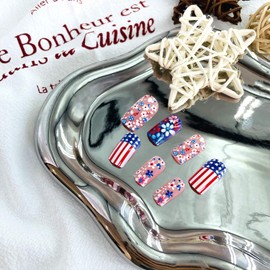 Independence Day False Nails 4th of July Short Press on Nails Patriotic Acrylic Coffin Stick on Nail Glossy Flower Full Cover False Nail Reusable for Women 24Pcs