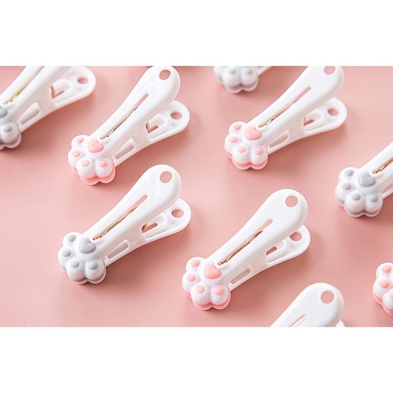 Clothespins Plastic Clothes Pins Heavy Duty Outdoor for Hanging Clothes,