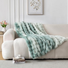 Felwamt Faux Rabbit Fur Throw Blanket – Ultra Soft, Plush Cozy Sofa Throw Blanket for Living Room, Bedroom, Bed, and Couch – Warm Decorative Couch Blanket(Tie-Dye Green,50"x60")