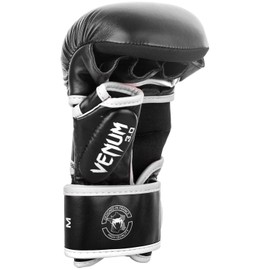 Venum Unisex Adult Challenger 3.0 - Black/White, Large/X-Large