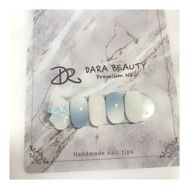 Dara Beauty April Art of the MonthTwo-tone Gra Ribbon Nails❣