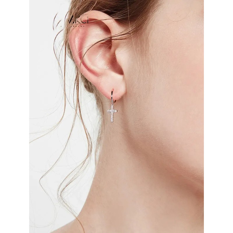 Lo Necesito - Aretes de Cruz con Circonia para Mujer