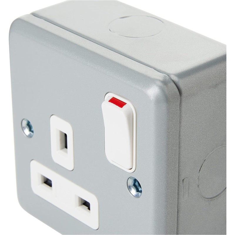 iSeventy9 Metal Clad Switched Socket 1-Gang 13A