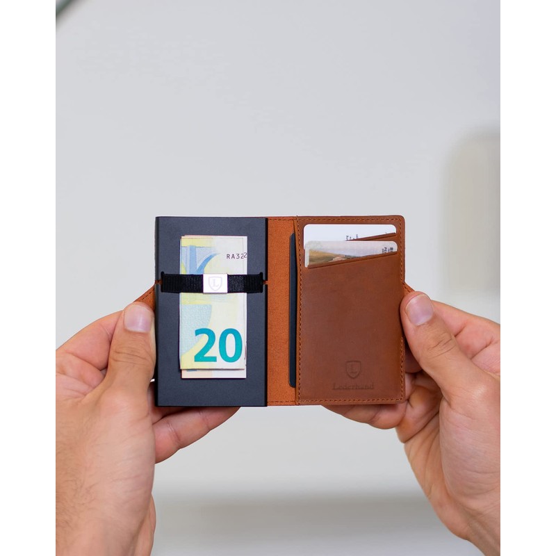 Aventus Wallet, light brown, Elegant