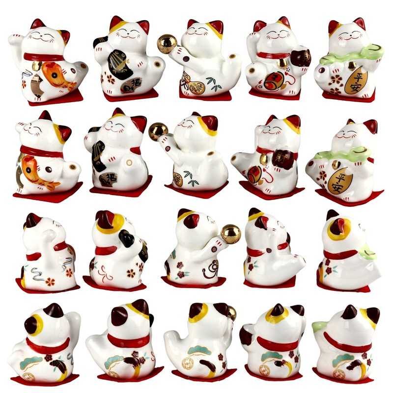 Freak Scene Ceramic Kittens - Small Lucky Cats - White
