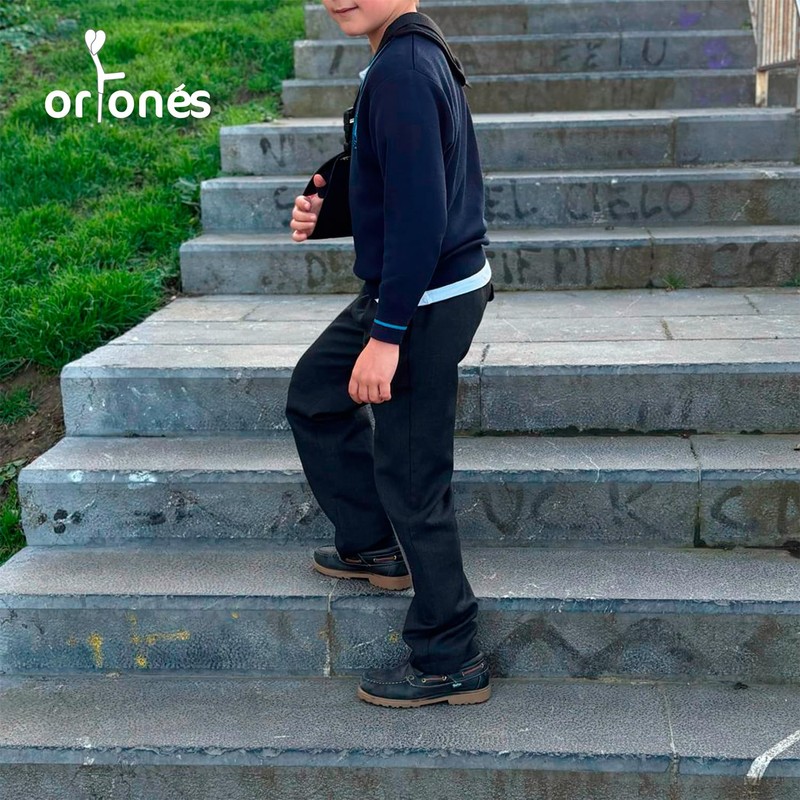Ortones - Adjustable Arm Sling for Kids Arm and Shoulder