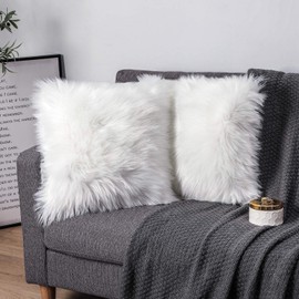 Pack of 2 Decorative Cushion Covers White 45x45CM Decorative Cushion Sheepskin Lambskin Faux Fur Long Hair Sofa Cushion Cuddly Cushion