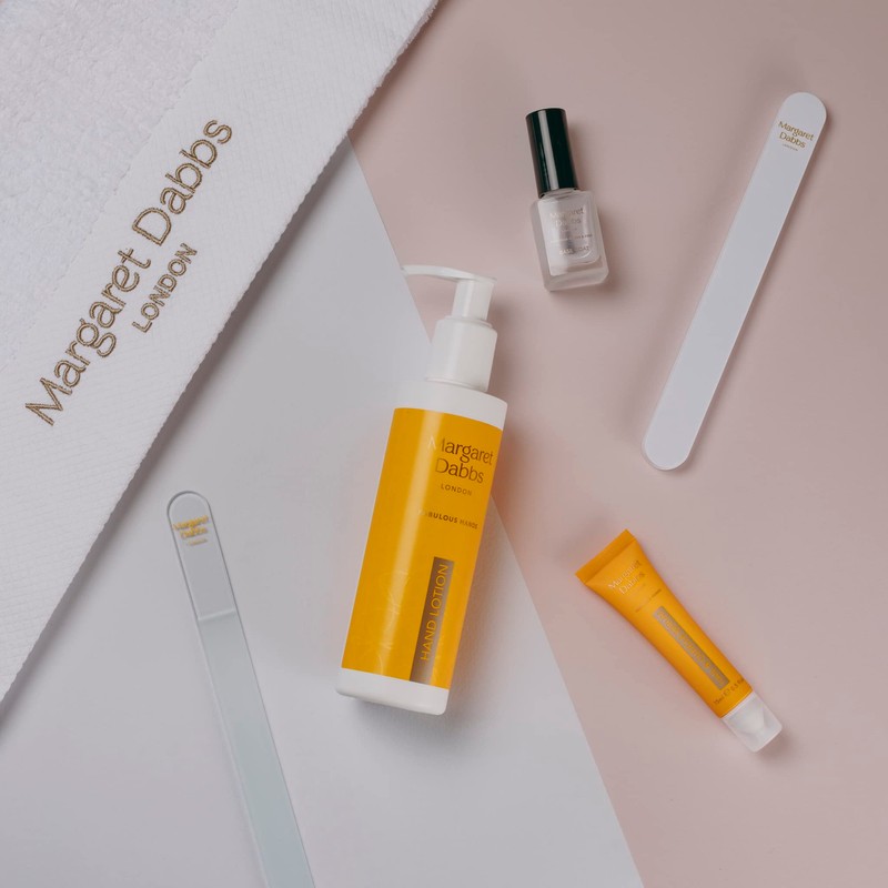 Margaret Dabbs Super Shiner Buffer Seals and Protects The Nail