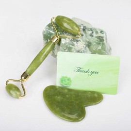 Face Massage Roller,Jade Roller & Gua Sha, Face Roller,Facial Beauty Roller Skin Care Tool, Green Massager for Face, Eyes, Neck, Relaxing and Relieve fine Lines and Wrinkles