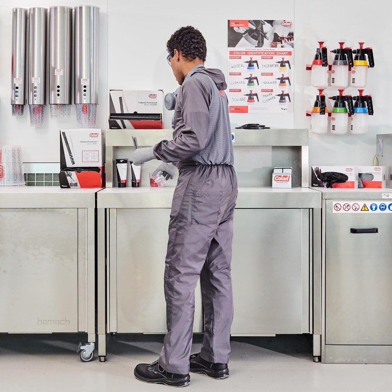 Colad Pump Spray 6 Bottle Wall Mount