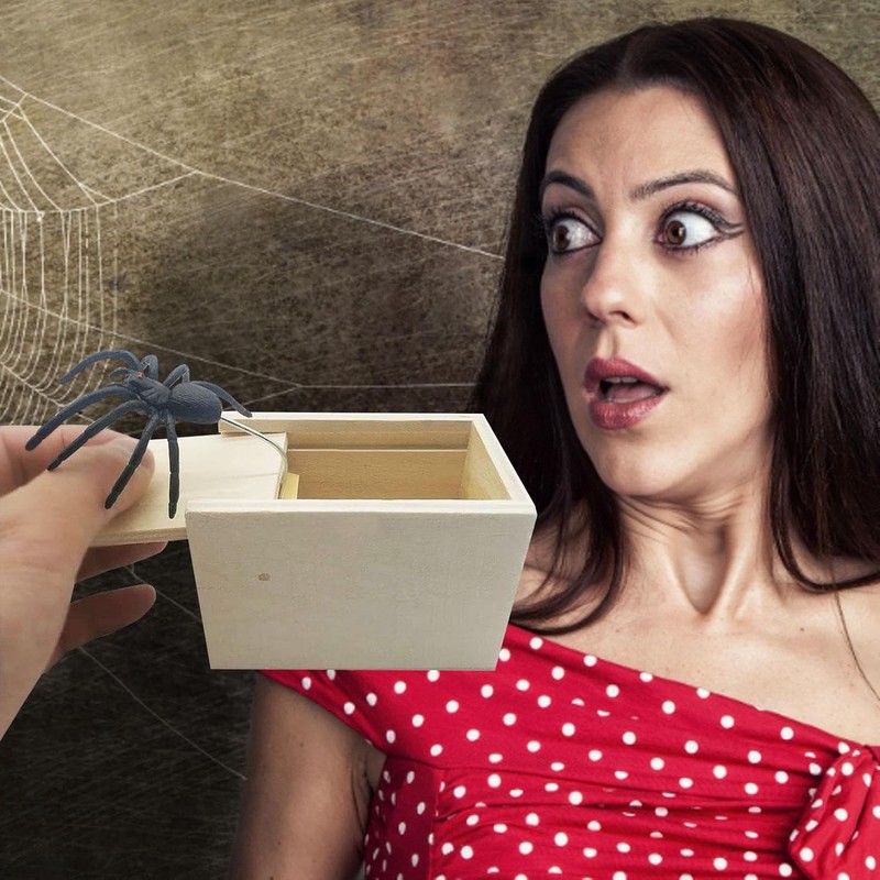 JIGCEN Spider Prank Scare Box, Inside Out Toys Gag Gifts