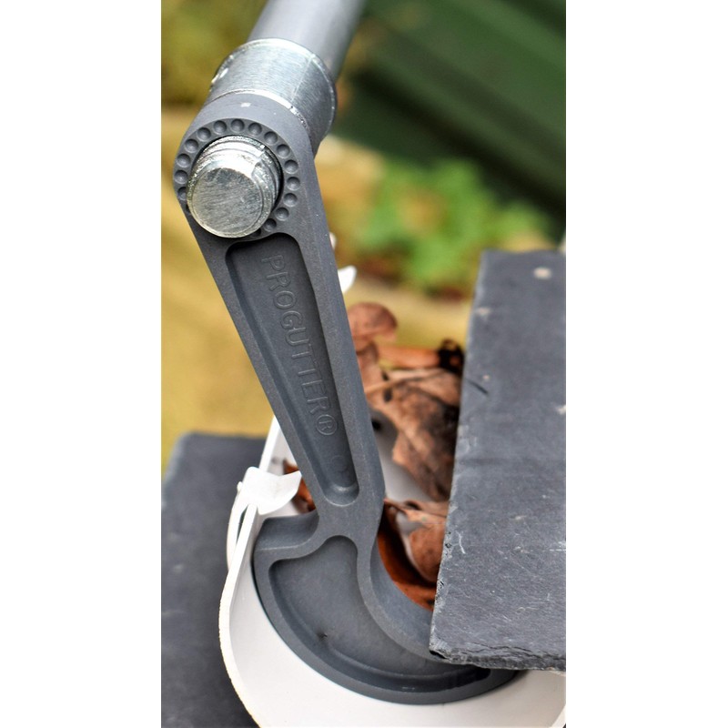 New PROGUTTER Box Set of 5 Gutter Cleaning scrapers