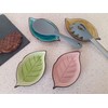 TOPYOKK Ceramic Leaf Shaped Spoon Rest for Stove Top, Ice