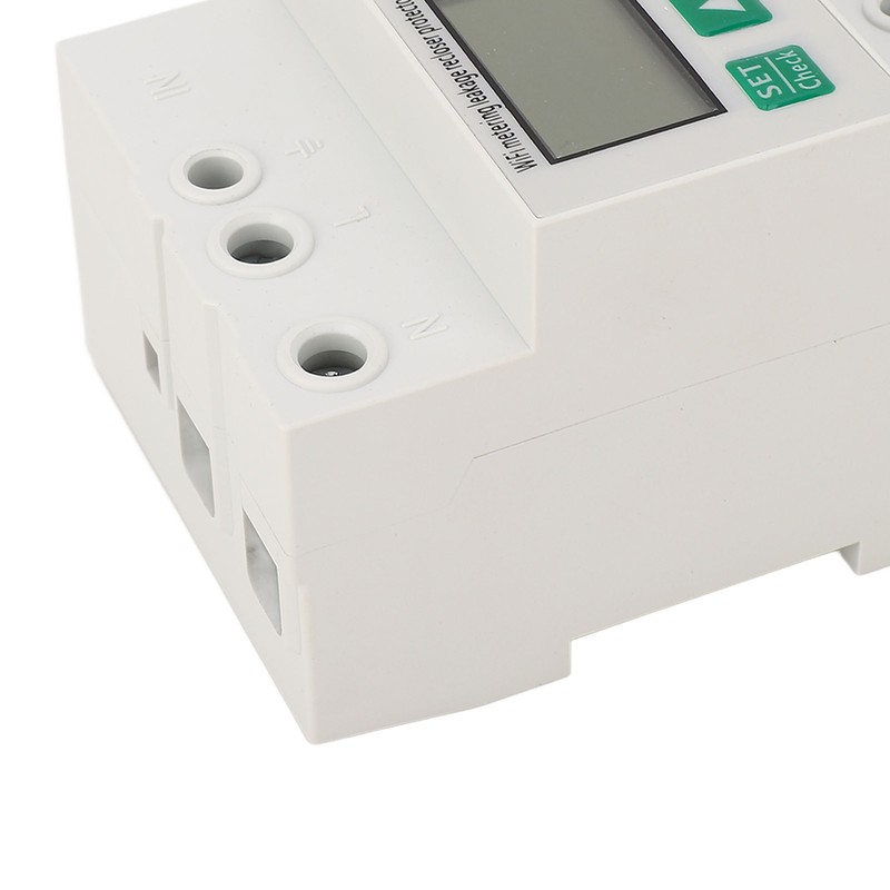 Smart WiFi Circuit Breaker Over Under Voltage Leakage Lightning Protector