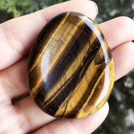 favoramulet Healing Crystal Thumb Worry Stone, Teardrop Carved Palm Pocket Stones for Anxiety Therapy Geometry Chakra Reiki Positive Energy Meditation, Tiger's Eye Stone