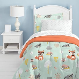 dream FACTORY Kids 5-Piece Complete Set Easy-Wash Super Soft Microfiber Comforter Bedding, Twin, Green Woodland Friends