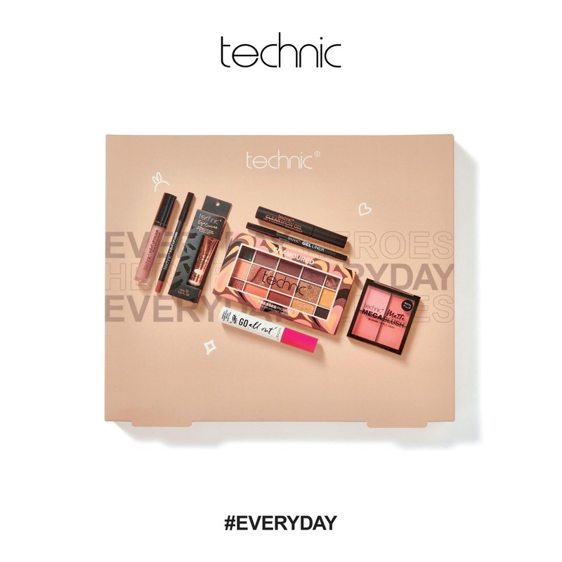 Technic Enamoured Full Face Cosmetic 8 Piece Gift Set -