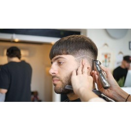 Andis Andis 32810 Slimline Pro Cord/Cordless Beard Trimmer, Lithium Ion T-Blade Trimmer, Close Cutting T-Blade Zero Gapped, Chrome