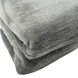 Euromat Flannel Microfibre Blanket, Cuddly Blanket, Bed Throw, 150 x 200 cm (Light Grey)