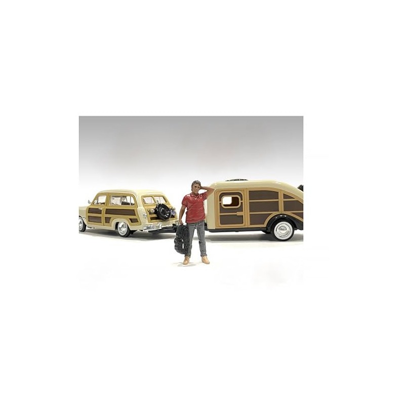 American Diorama 76437 Campers Figure 4 for 1:24 Scale Models