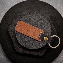 Leather Wooden Keyrings DIY Blank with Leather Strap Walnut Wood Keyring Unfinished Wooden for Engraving Key Tags Wood Crafts Easy to Use (Pack of 8)