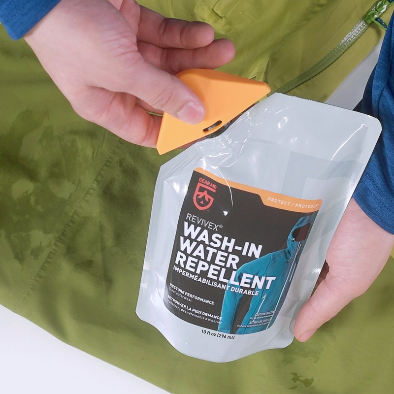 GEAR AID Wash-in Water Repellent, Long-Lasting Waterproofing for Snow and