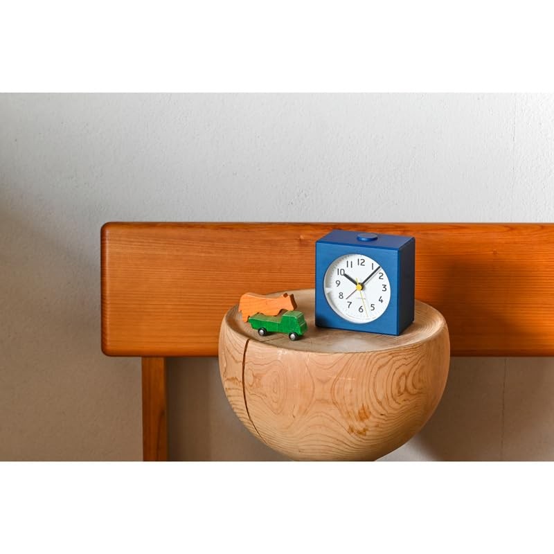 Remnos Alarm Clock Analog Falbe Natural Color Wood Farbe Blue