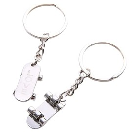 2PCS Skateboard Keychains Valentines Day Gifts for Kids Skateboard Lovers Gifts for Him Her Interesting keychains Gift for Women Men SkateBoard Gift for Boys Girls Anniversary Christmas Birthday Gift